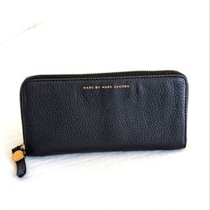 Marc by Marc Jacobs Black Cow Leather Zip Around Wallet, gold heardware